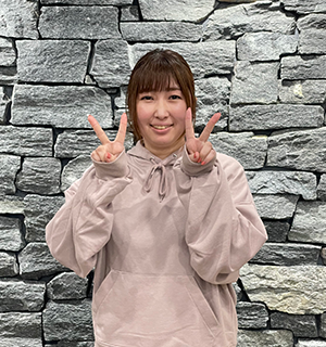 河野 美香(かわの みか)